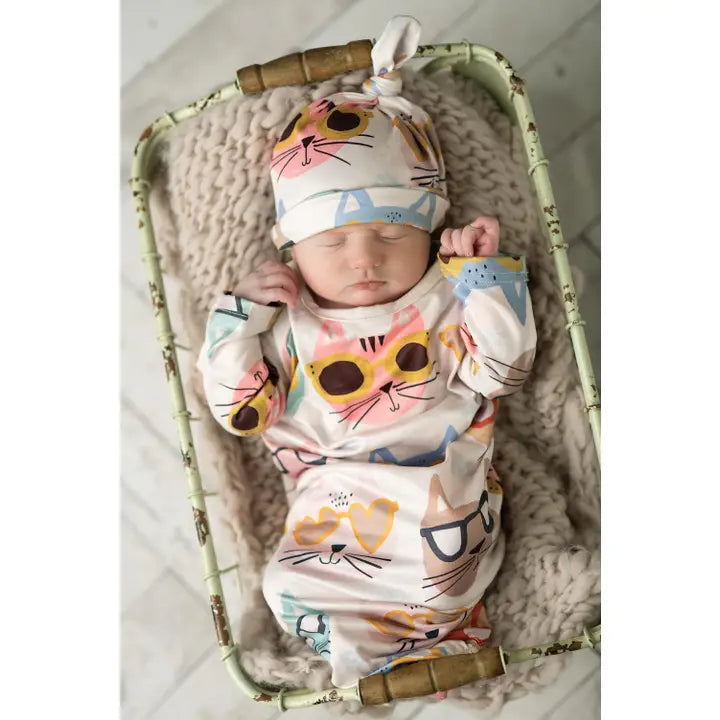 Infant Pastel Cat Baby Gown And Hat Set: 0-3 Months